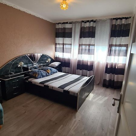 Apartamento Luxe-Living Chalon-sur-Saône Exterior foto